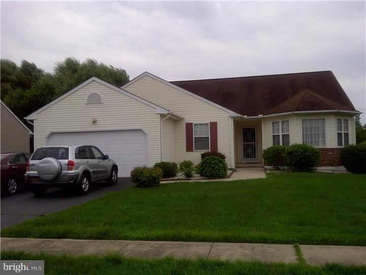 201 E Flagstone Dr, Newark, DE 19702 - photo 1