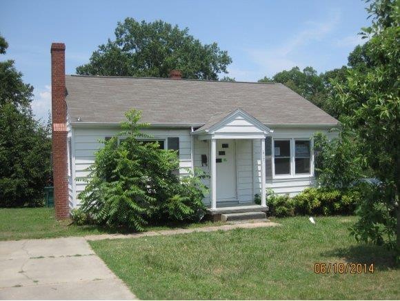 617 Red Oak Dr, Siler City, NC 27344 - photo 1