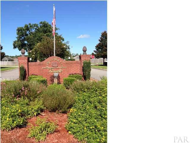 2494 Trailwood Dr, Cantonment, FL 32533 - photo 1