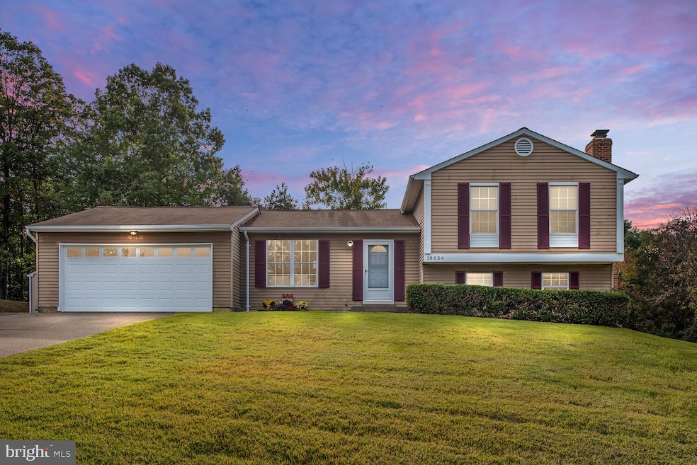 18056 Tompkins Ct, Dumfries, VA 22026 - photo 1