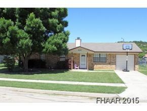 907 Hackberry St, Copperas Cove, TX 76522 - photo 1