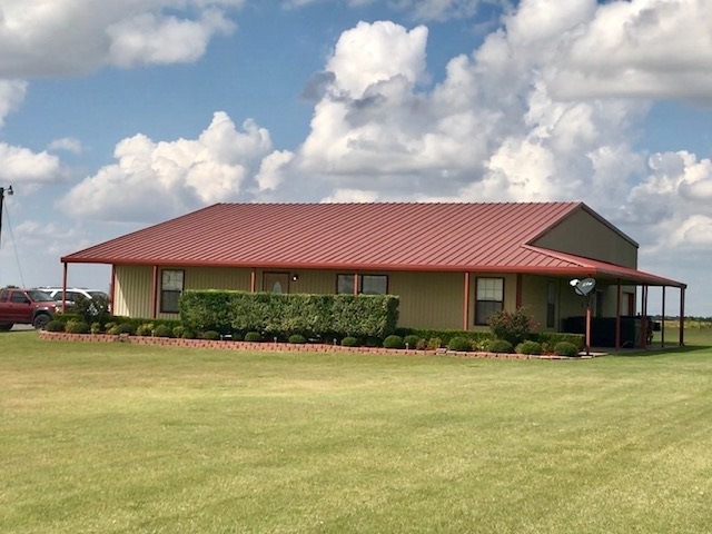 352 Harned Rd, Elgin, OK 73538 - photo 1