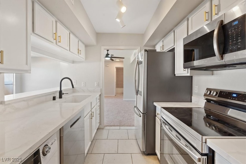 669 Oakmont Ave unit 3708, Las Vegas, NV 89109 - photo 1