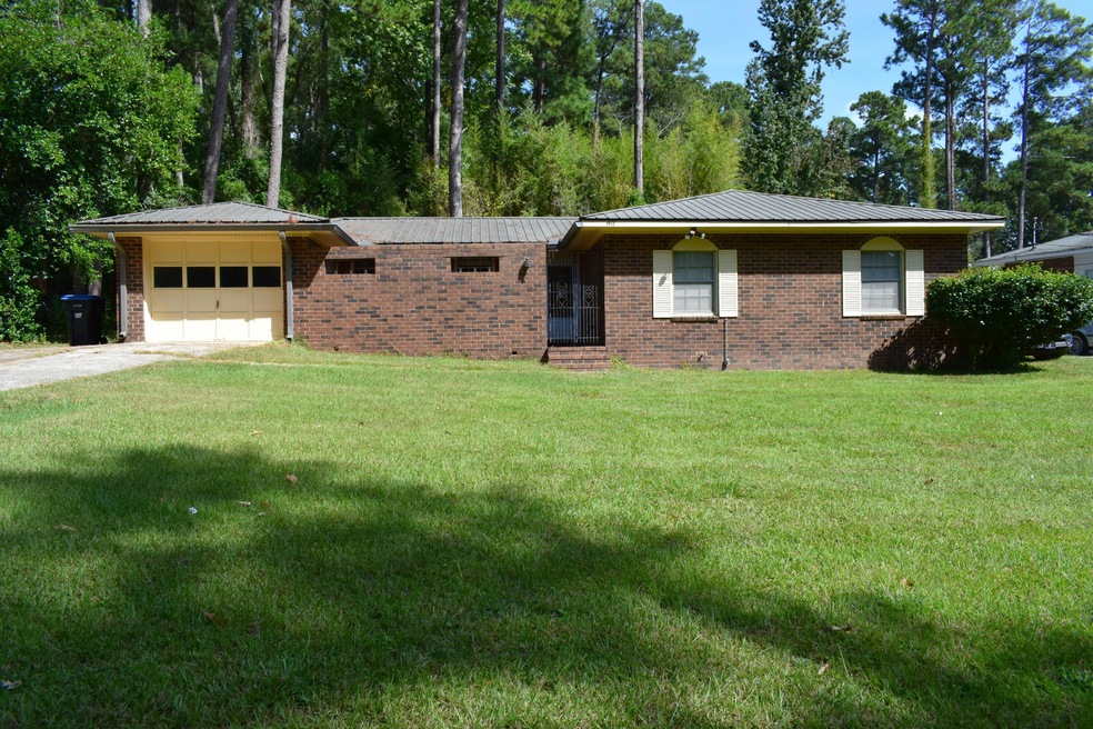 1912 Valley Spring Rd, Augusta, GA 30909 - photo 1