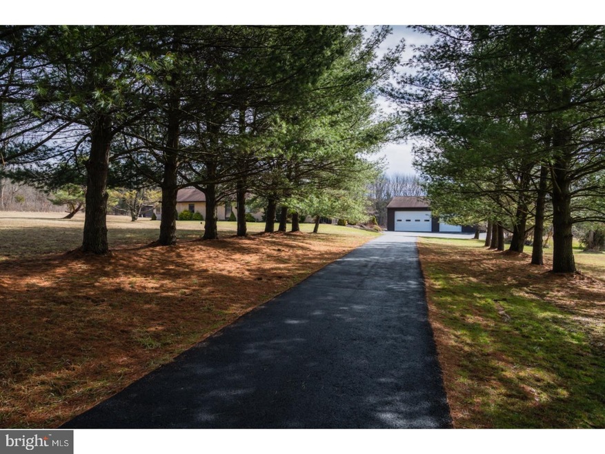 1275 Fennel Rd, Pennsburg, PA 18073 - photo 1