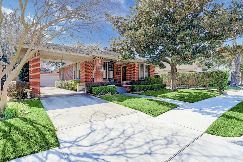 1132 W Temple St, Houston, TX 77009 - photo 1