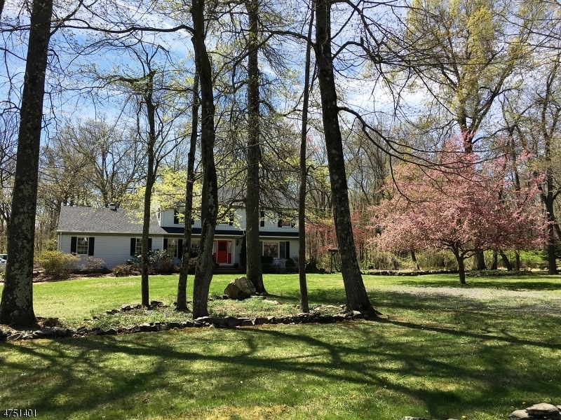 77 Plum Brook Rd, Flemington, NJ 08822 - photo 1