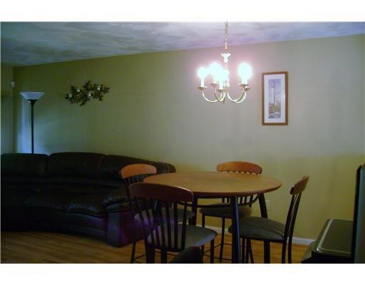 479 Providence St unit B4, Warwick, RI 02886 - photo 1