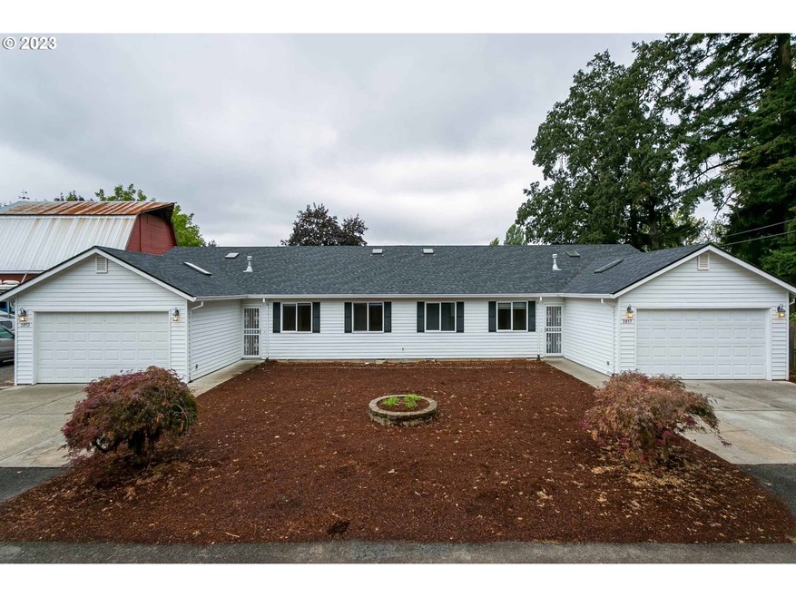 2813 22nd Ave, Forest Grove, OR 97116 - photo 1