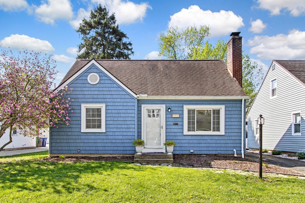 255 Wetmore Rd, Columbus, OH 43214 - photo 1