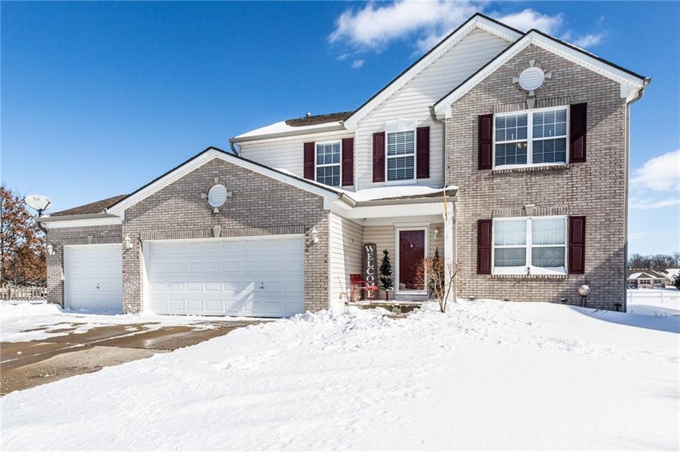 5109 W Bay Rd, Plainfield, IN 46168 - photo 1