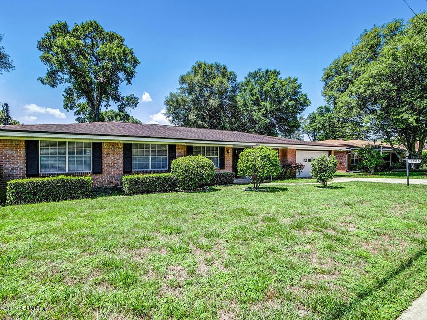 8206 Alderman Rd, Jacksonville, FL 32211 - photo 1