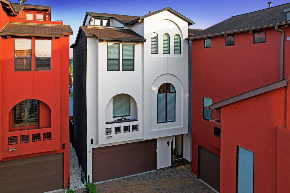Beautiful 3 story Spanish/Contemporary Stucco home