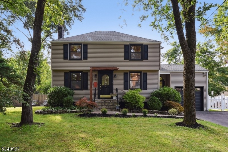 8 Ave, Cranford, NJ 07016 MLS 3861457