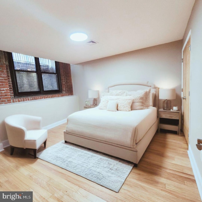 1100 S Broad St unit 10A, Philadelphia, PA 19146 - photo 1