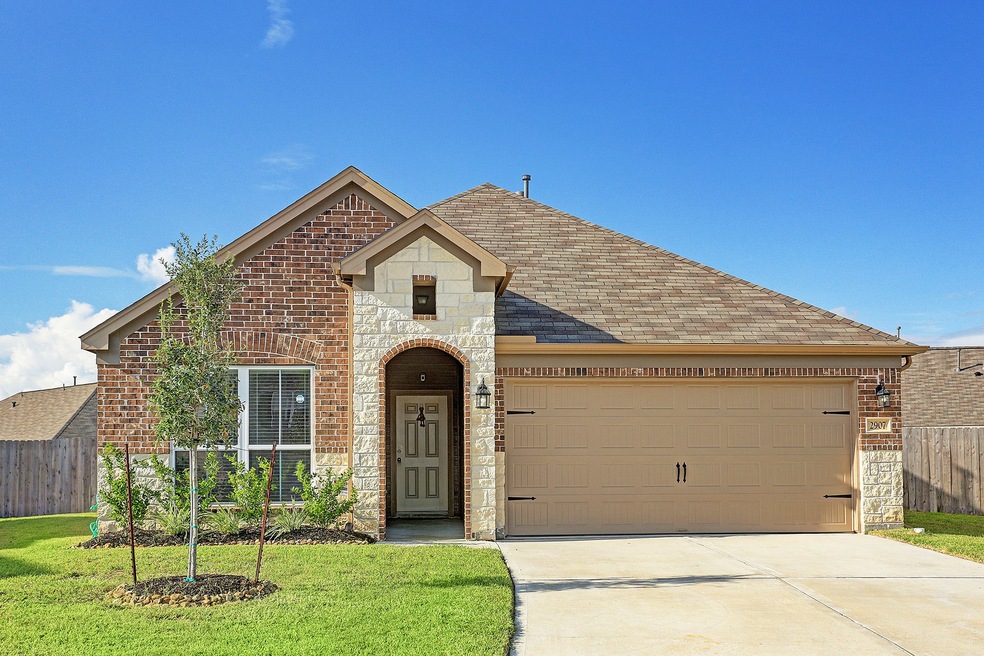 2907 Phaeton Ct, Rosenberg, TX 77471 - photo 1