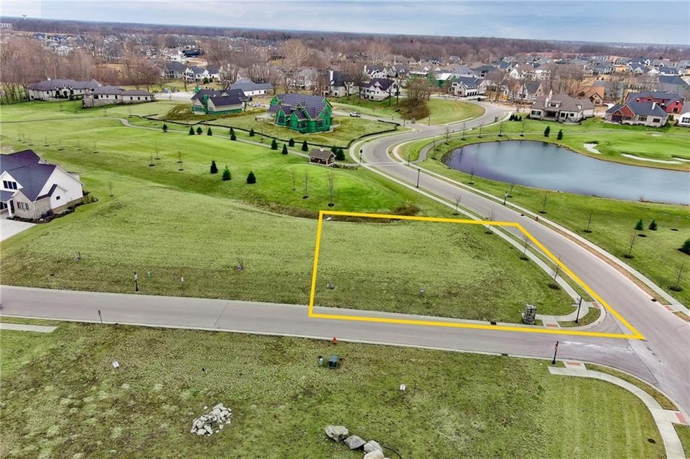 701 Chatham Hills Ct, Westfield, IN 46074 - photo 1