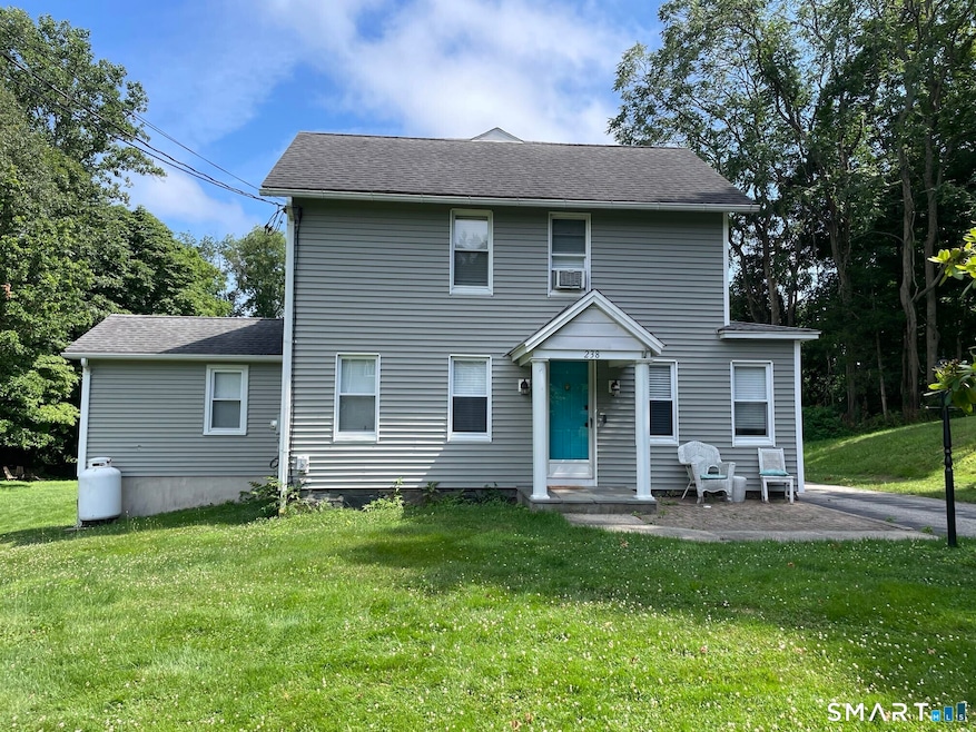 238 Zion Hill Rd, Milford, CT 06461 - photo 1