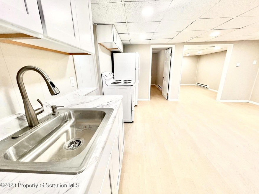 636 Beech St unit 3, Scranton, PA 18505 - photo 1