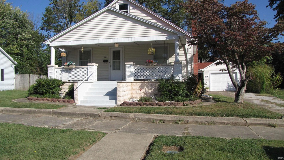 602 E Emerson St, Princeton, IN 47670 - photo 1