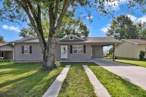 2007 Cedar Ridge Rd, Harrison, AR 72601 - photo 1