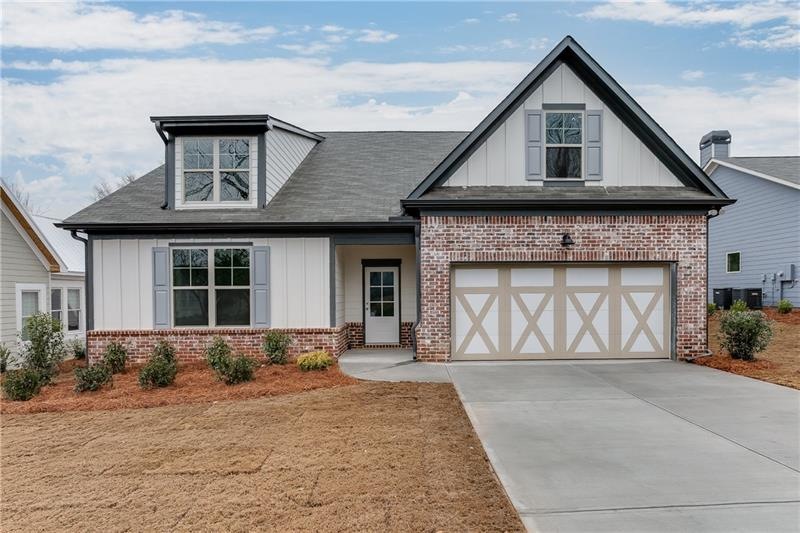 22 White St, Hoschton, GA 30548 - photo 1