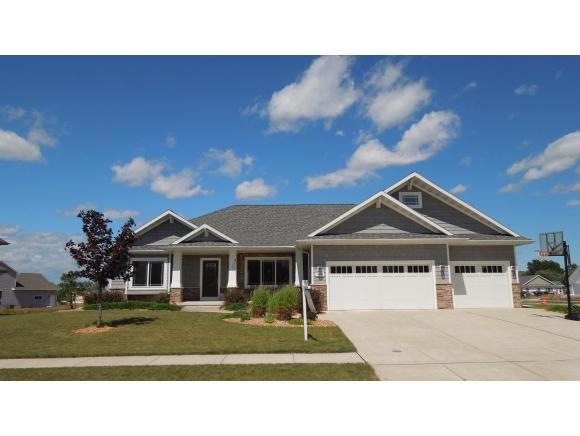 1415 Bingham Dr, de Pere, WI 54115 - photo 1