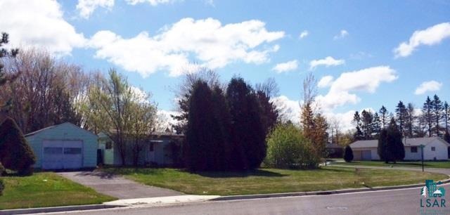 812 7th St, Cloquet, MN 55720 - photo 1