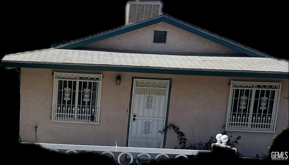 1917 3rd St, Wasco, CA 93280 - photo 1