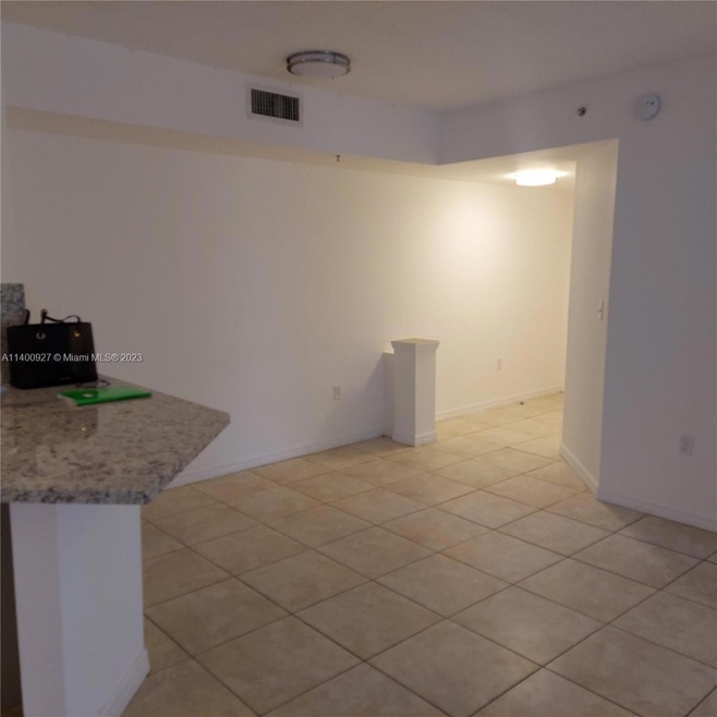 17622 NW 25th Ave unit 301, Miami Gardens, FL 33056 - photo 1