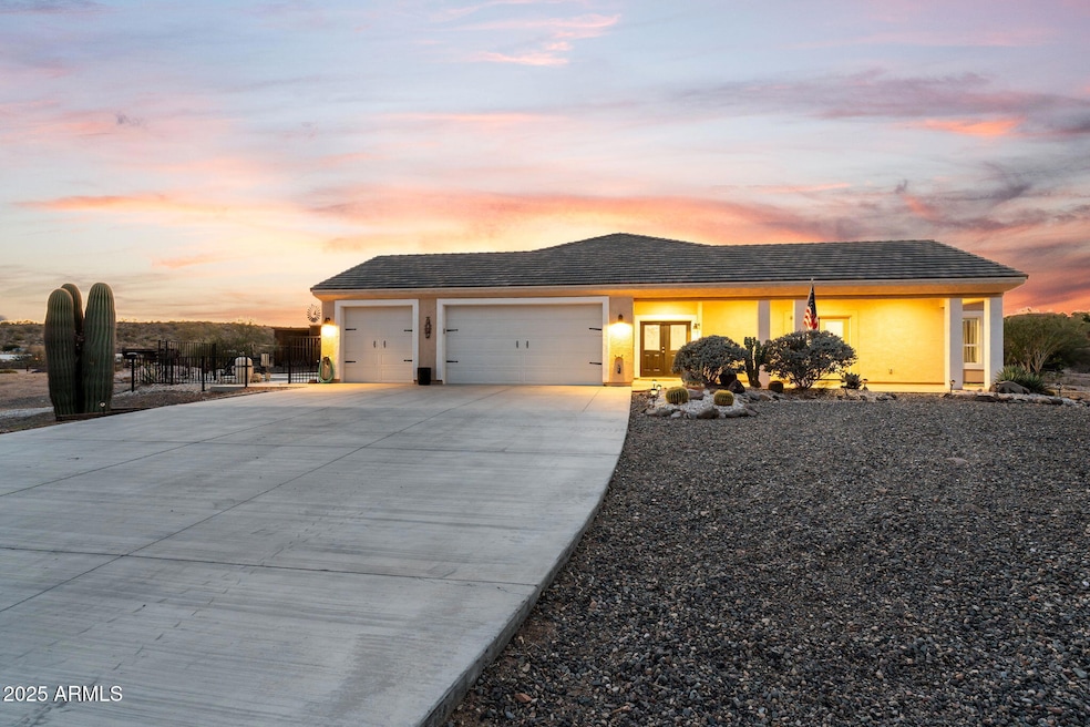 4045 Black Mountain Rd