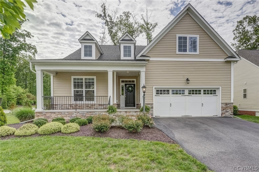 There are so many reasons to love this 1-level, lo