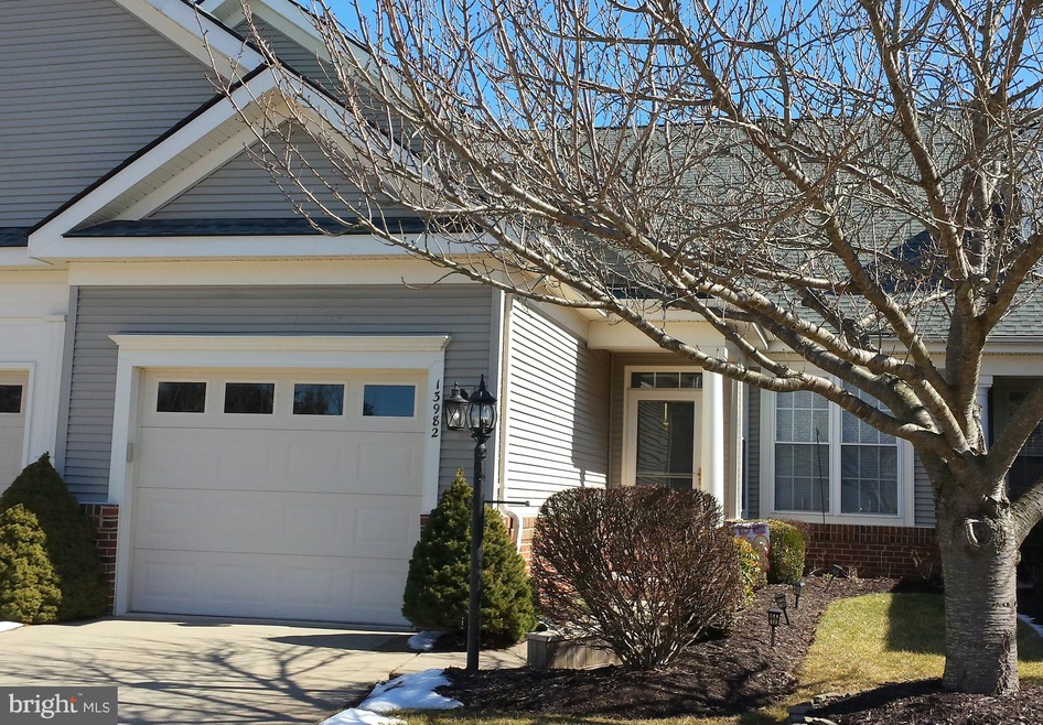 13982 Chelmsford Dr, Gainesville, VA 20155 - photo 1