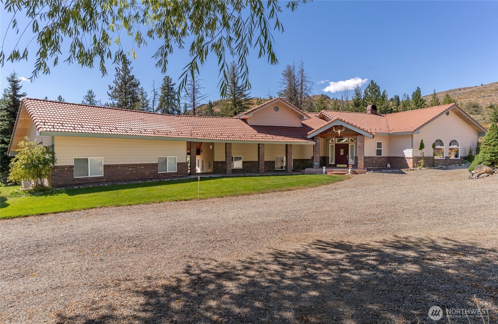 For Sale $1,400,000