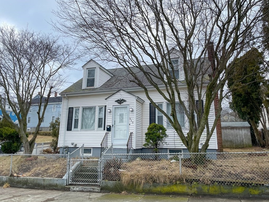 335 Tecumseh St, Fall River, MA 02721 - photo 1