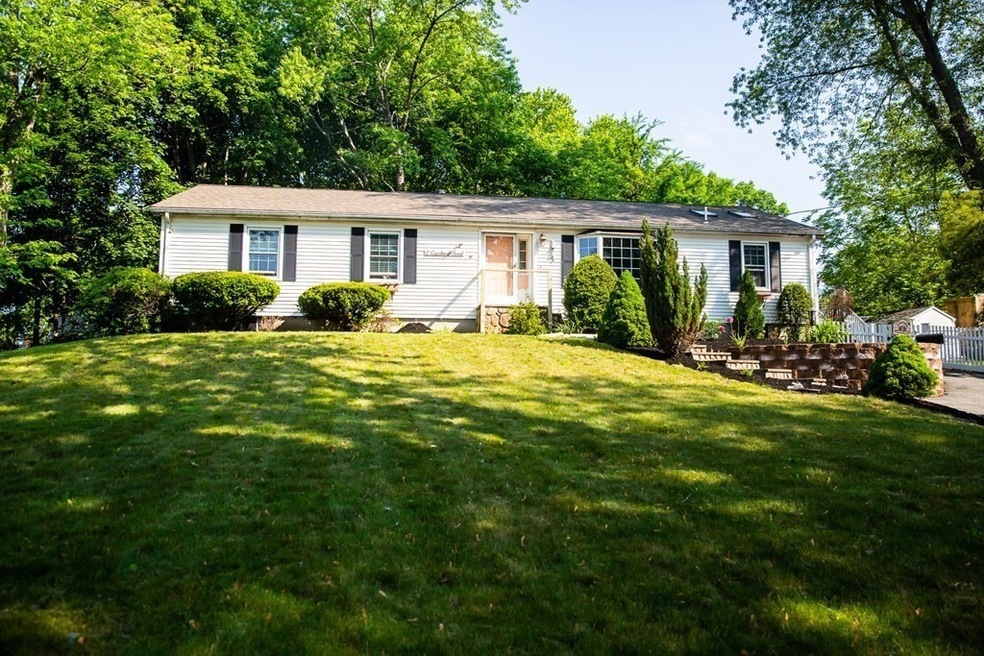 2 Cardinal Rd, Danvers, MA 01923 - photo 1