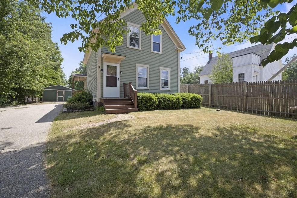 9 Spaulding Ave, Rochester, NH 03868 - photo 1