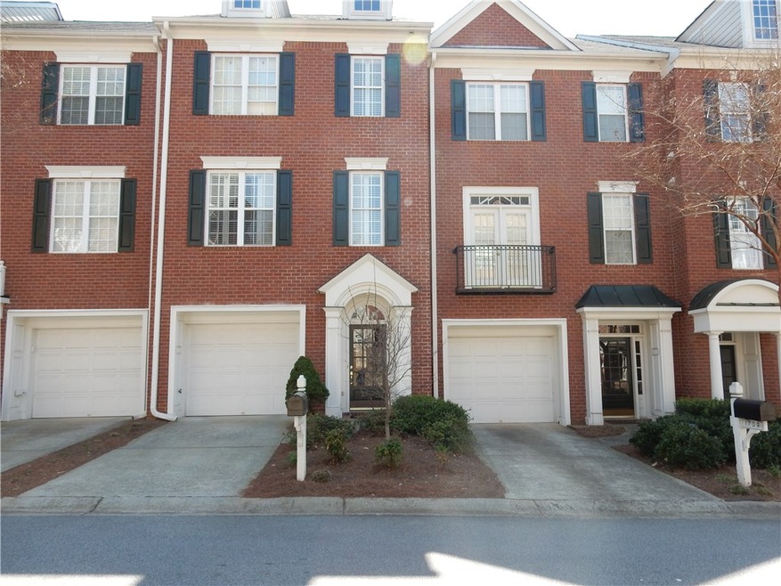Welcome to 1707 Waters Edge Trail in the Heritage 