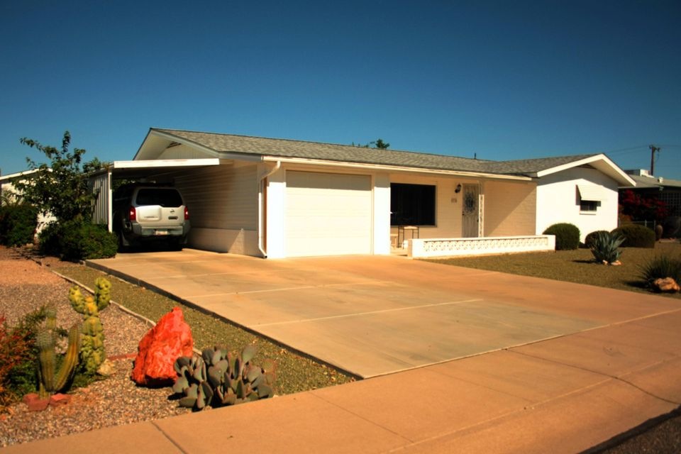 Carport & Garage
