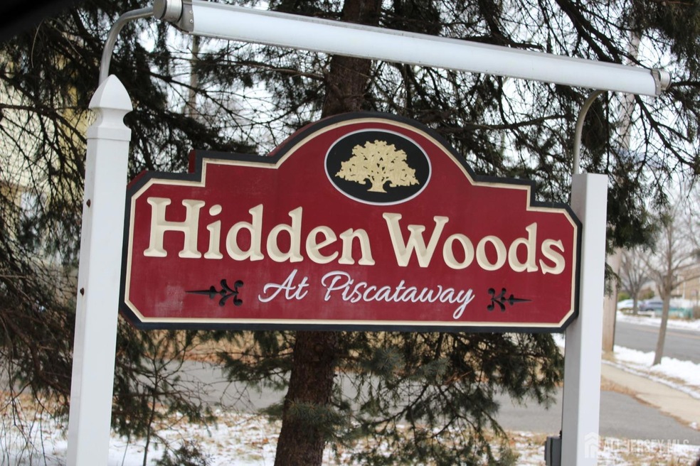 280 Shady Oak Ct unit 80, Piscataway, NJ 08854 - photo 1