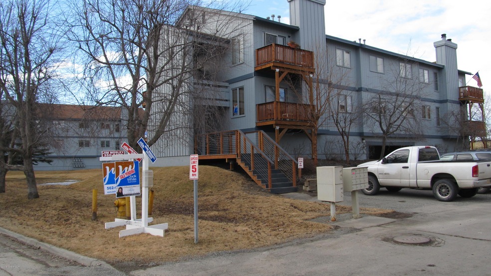 Indep Park Frontier Village