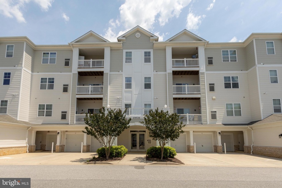 23520 F D R Blvd unit 303, California, MD 20619 - photo 1