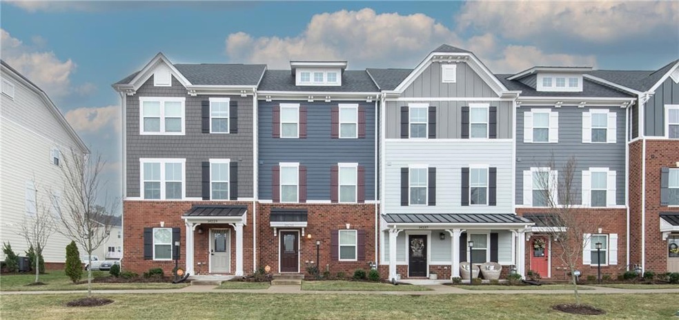 3 bed/2.5 bath townhome built in 2020.