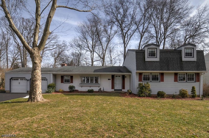 19 Druid Hill Dr, Parsippany, NJ 07054 - photo 1