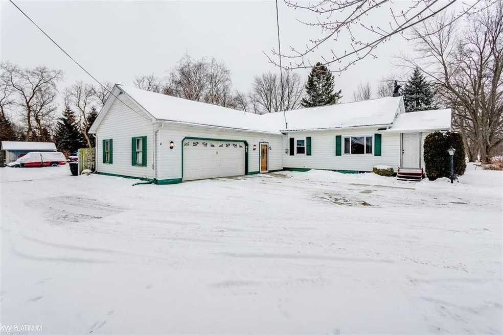 2035 Campau Ave, Port Huron, MI 48060 - photo 1