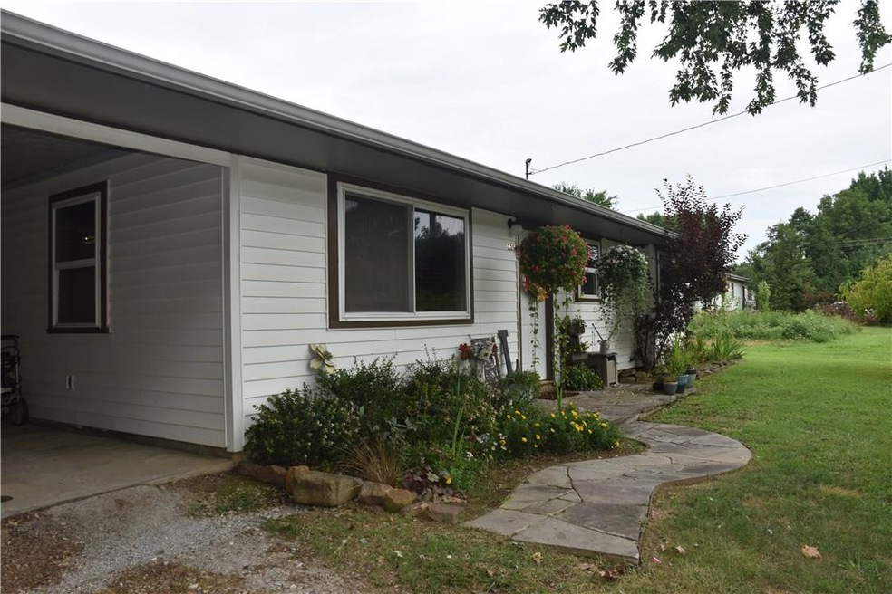 321 S Scott Ave, Fayetteville, AR 72701 - photo 1