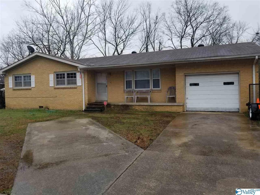 3902 Telstar Cir SW, Huntsville, AL 35805 - photo 1