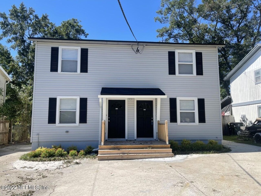 BEAUTIFUL UPDATED DUPLEX