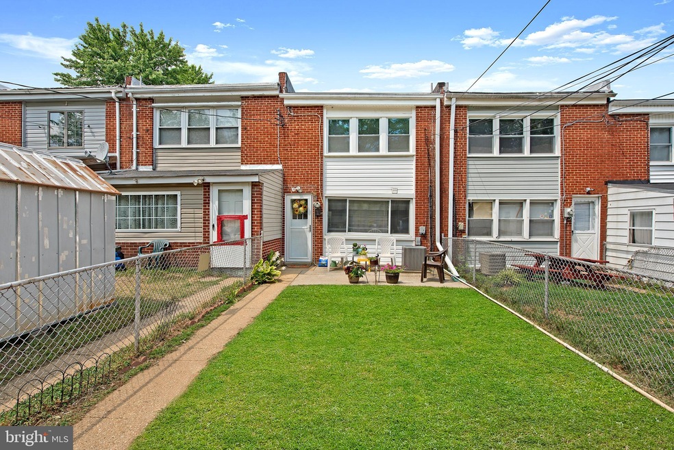 2791 Yarnall Rd, Halethorpe, MD 21227 - photo 1