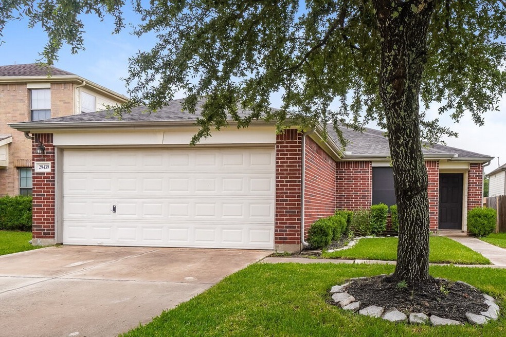 29439 Legends Glen Dr, Spring, TX 77386 - photo 1